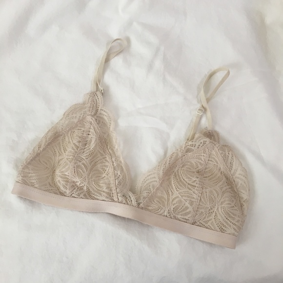 bralette aritzia